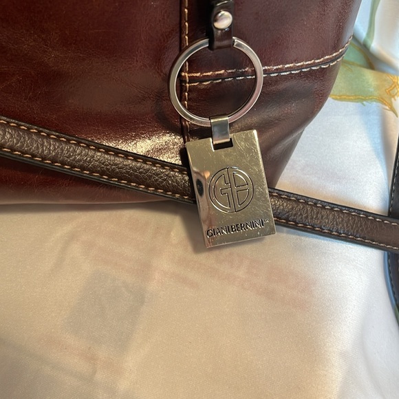 Giani Bernini Chocolate Brown Crossbody - Picture 8 of 8
